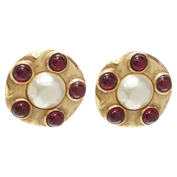 CHANEL Jewelry - Chanel Collection Gripoix faux pearl clip on earrings